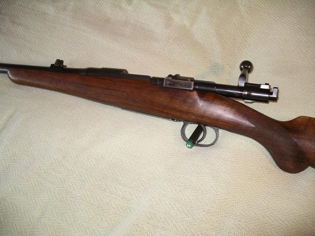 Rifle2_zpsf8b09328.jpg