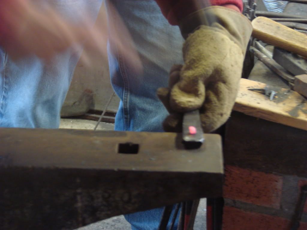 Forming the Head by Upsetting with a Headset Tool, Hammer, and Pritchel Hole Forming the Head by Upsetting with a Headset Tool, Hammer, and Pritchel Hole
