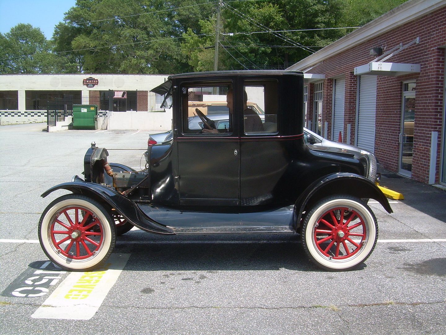 AUG12014CaddyChallenger50olds120_zps42f4