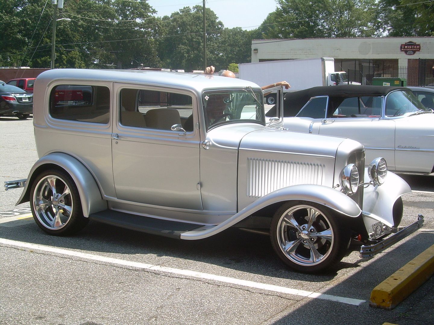 AUG12014CaddyChallenger50olds114_zps70da